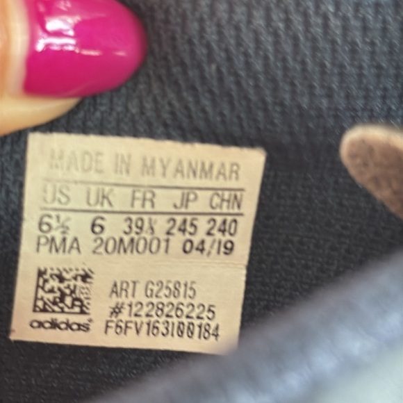 Adidas Copa Soccer Cleats (Size 6.5 youth), socks & shin guards! Youth /Unisex - Picture 7 of 9